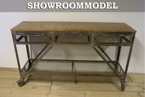 showroommodel-sidetafel-ijzer-nijwie
